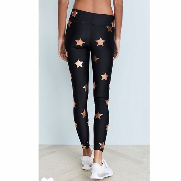 Terez Big Star Foil Print Leggings. - Picture 4 of 9